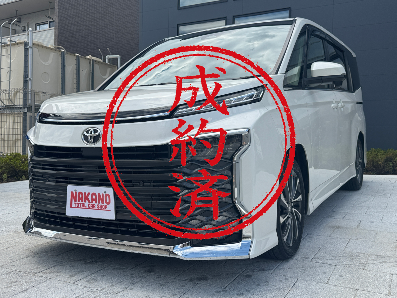 TOYOTA　ヴォクシー